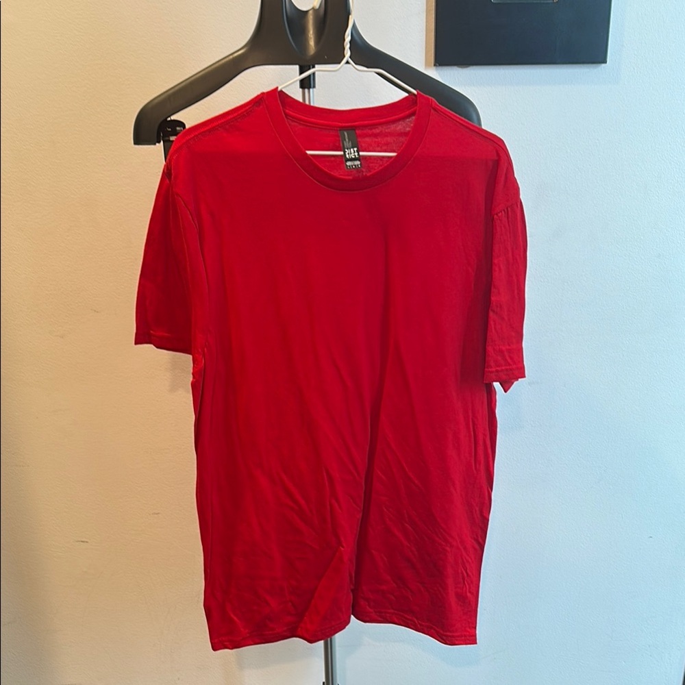 District Red Short Sleeve Tee Classic Crew Neck